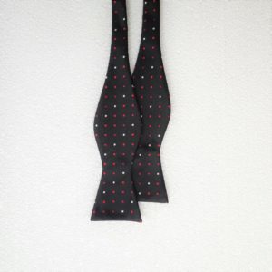 Nœud papillon noir à poids